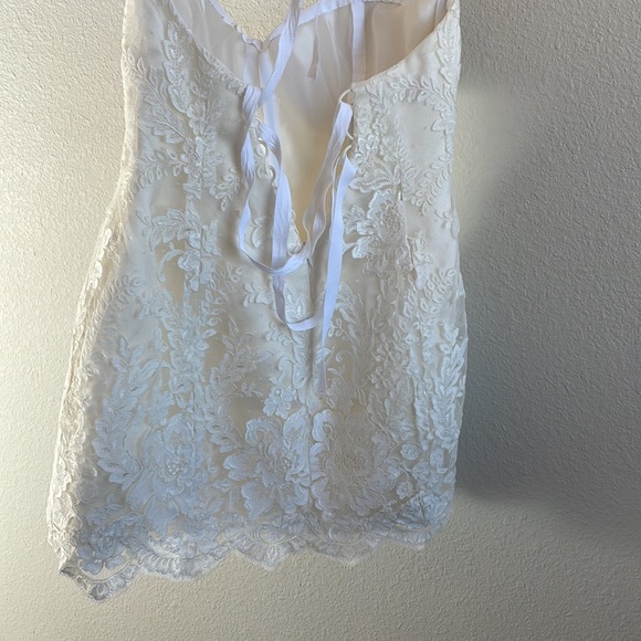 COPY - House of Deane Custom Micro Mini Lace Wedding Dress 32DDD - Picture 10 of 16